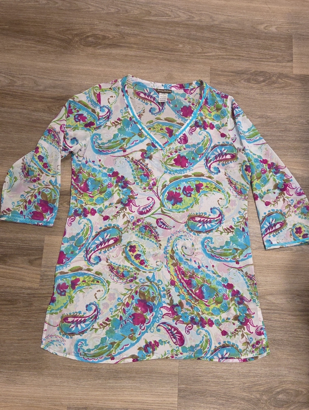 Tommy Bahama V-Neck Paisley Swim Cover Up in Aqua, Purple & Green Size Large